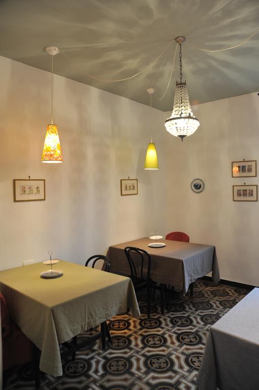 Erasmo Rooms & Breakfast Finale Ligure Exterior foto
